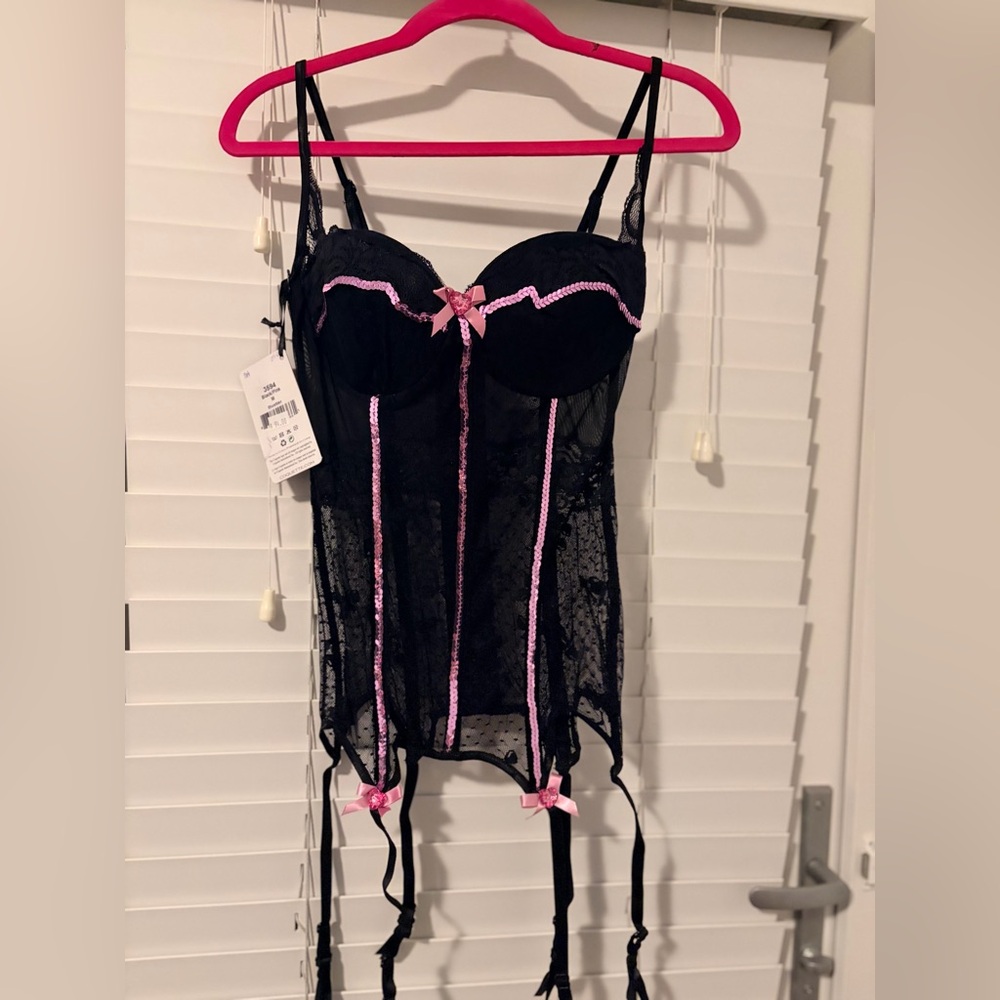 Medium - Coquette Elegant Black and Pink Lace Bustier